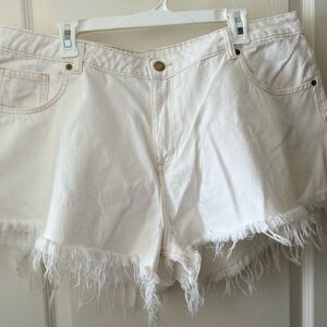H&M Cream Frayed Jean Shorts